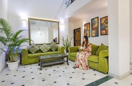 DLF Phase 3 Hotel | Via Singh Suite