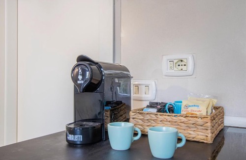 Parma City Centre Apartment | ViaEmilia 2 min dal centro, 4 Persone, WIFI, Aria condizionata