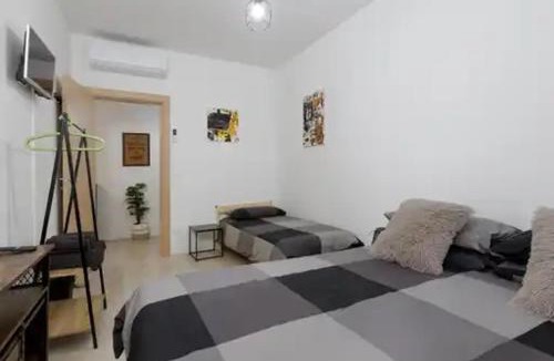 Roiano-Gretta-Barcola-Cologna-Scorcola Apartment | Viale XX settembre 68