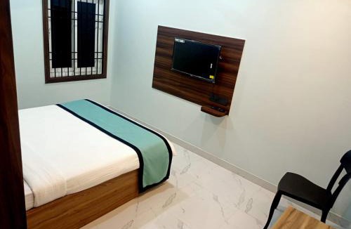 Paltan Bazaar Hotel | VIAN INN