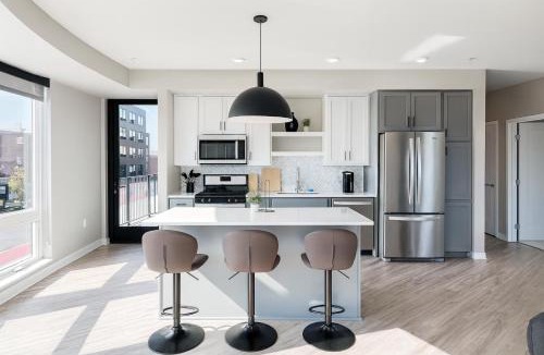 Uptown Apartment | Vibrant 2BR with King Bed near US Bank - Heated Pool