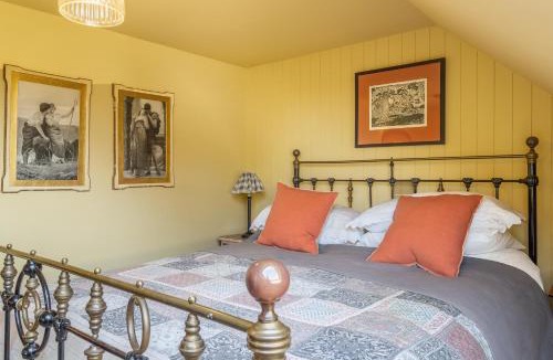 Stansfield House | Vibrant rural hideaway - Aspen Loft