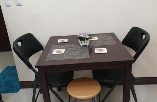 Pinagsama Apartment | Viceroy Residences