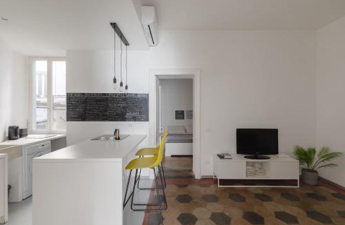 Trastevere House | Vicoloft Sales