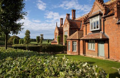 Holkham Hotel | Victoria