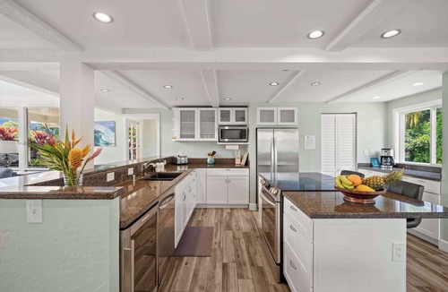Princeville House | Victoria Loop! Private Pool + AC & Waterfall Views