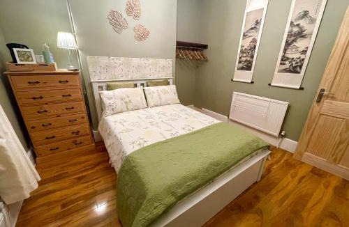 Ramsgate House | Victorian Rooms by Beach