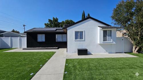 Reseda Hostel | Victory House