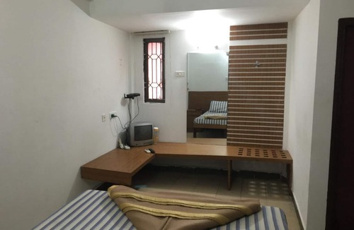 Triplicane Cabin | Victory Mansion