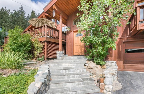 Olympic Valley House | Victory Place at Palisades - 5 BR - Hot Tub - Pool Table- Ski Shuttle!