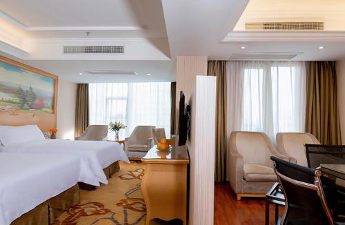 Tuanyupo Hotel | Vienna Hotel Jiujiang Railway Station