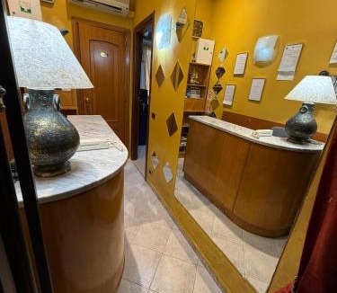 Rione XVIII Castro Pretorio House | Viennese Due