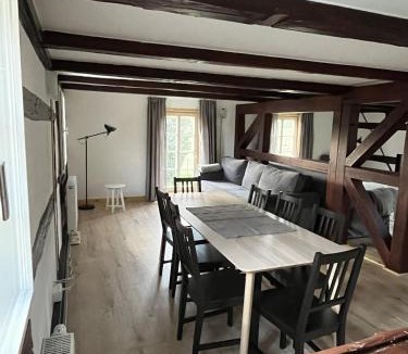 Waitzdorf Apartment | Vierseithof "Waitzdorfer Hof"