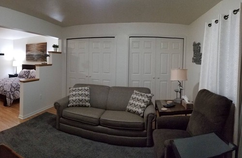 St. Clair Apartment | View freighters on the St. Clair River!