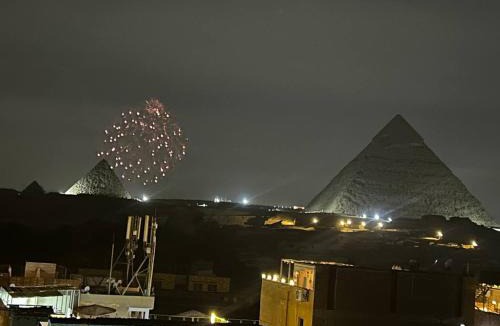 New Cairo Apartment | View Pyramids Inn