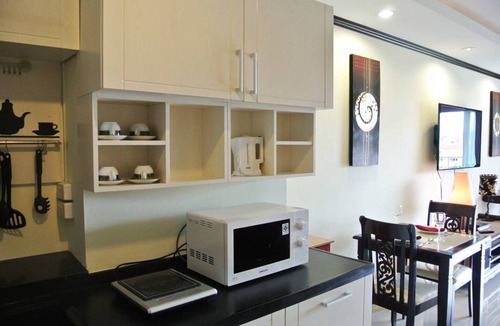 Jomtien Apartment | View Talay 5 Studio Sleeps 2 - Close to Beach