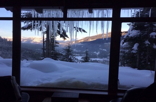 Nordic Estates House | -View, View And More View!-Super Quiet Getaway!-