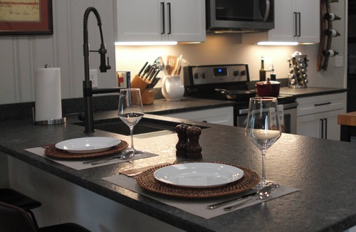 Afton House | View With a Room │ Mountain Home in Wine Country