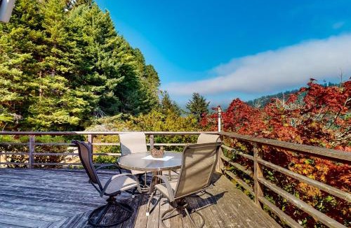 Orick House | Viewcrest Retro Country Home