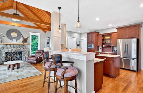 Laurel Ridge House | Viewmont | Mountain View Home in Laurel Ridge, Black Mountain