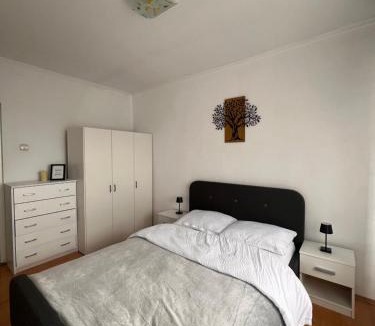 Oradea Apartment | ViewNest