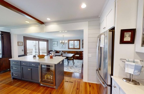 Barnstable House | Views of Cape Cod Bay and Barnstable Harbor