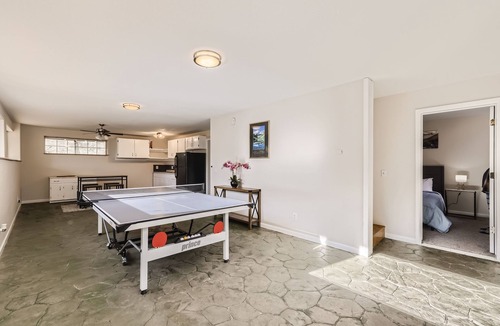 Idaho Springs House | Views, Rafting, Skiing, Tubing, Casinos, Zipline, Hiking, EV, Hot Tub