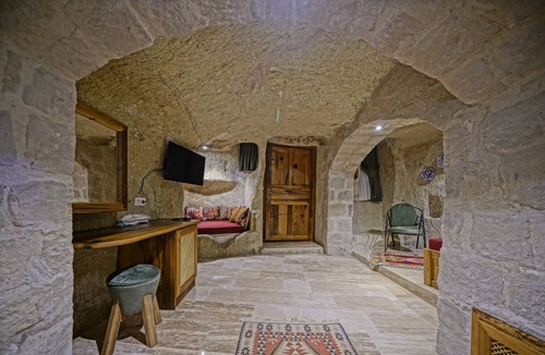 Ortahisar Hotel | Vigneron Cave Hotel