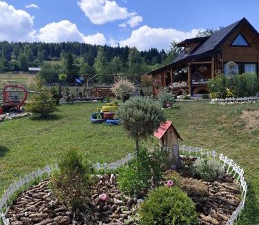 Rozaje County House | Vikendica sa bazenom