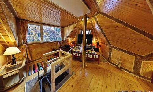 Busteni Villa | Vilă cu Jacuzzi & Salină, Bușteni