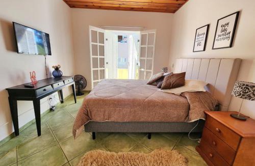 Vila Iara Apartment | Vila 01 - Perfeito para casal, ótima localização