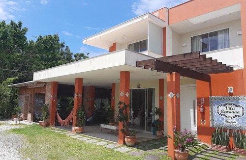 Praia da Armacao do Itapocoroi House | vila açoriana