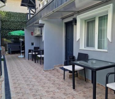 Eforie Nord Hotel | Vila Andora