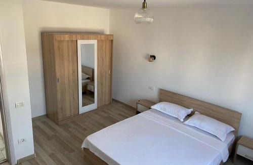 Navodari Villa | Vila Antonia