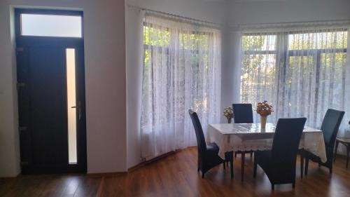Craiova House | Vila Aurora