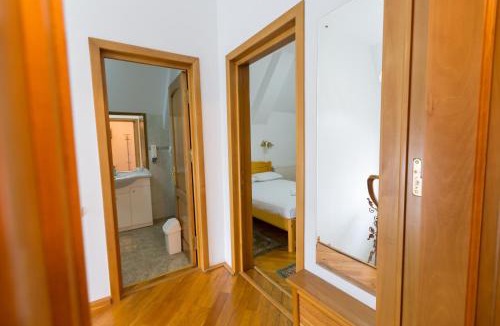 Galati Hotel | Vila Belvedere