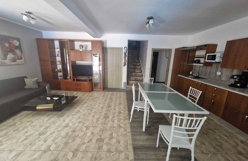 Eforie Sud Condo | Vila cu Pool