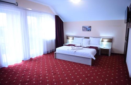 Sanmartin House | Vila Elysee