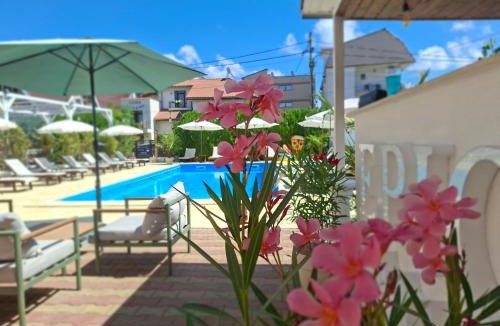 Costinesti Hotel | Vila EPIC