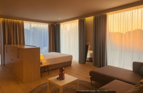 Golem House | Vila Eva