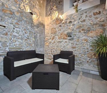 Bribir Apartment | Vila Katica