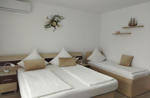 Doua Mai House | Vila Marius 2 Mai
