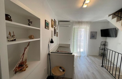 Betina Villa | Vila Murter