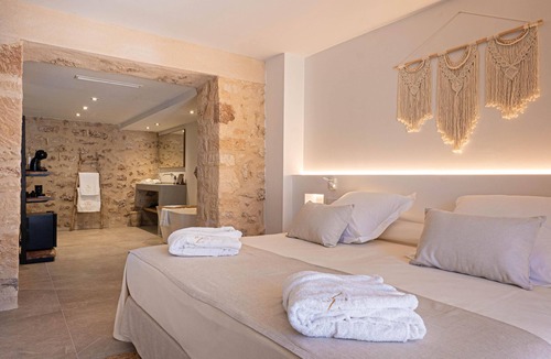 Capdepera Hotel | VILA NOVA SUITES & SPA - DOBLE DELUXE CON BALCÓN
