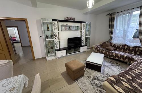 Shkoder County Villa | Vila Oka