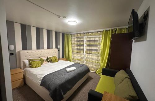 Lupeni Hotel | Vila Orizont Straja