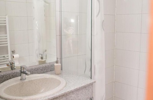 Macin Hotel | VILA SILFAR