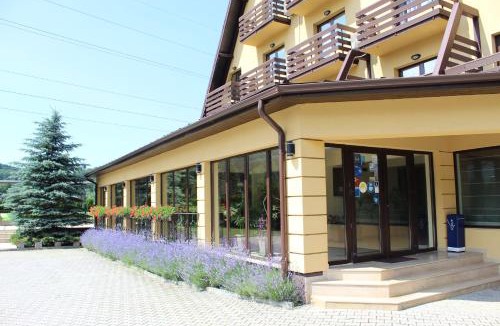 Sacele House | Vila Trapez