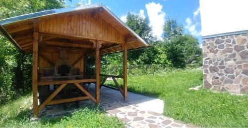 Busteni Villa | Vila Viitorul