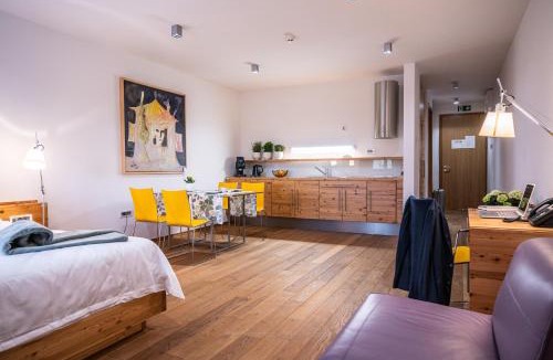 Brda Hotel | Vila Vipolže - Rooms & J. Suites